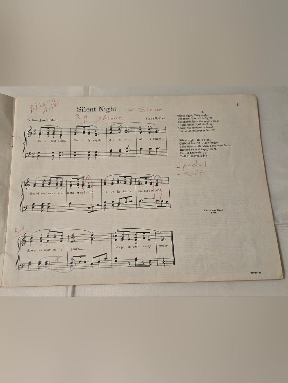 Vintage Christmas Carols Made Easy to Play or Sing Mary Bacon Mason Piano Book - Picture 5 of 5